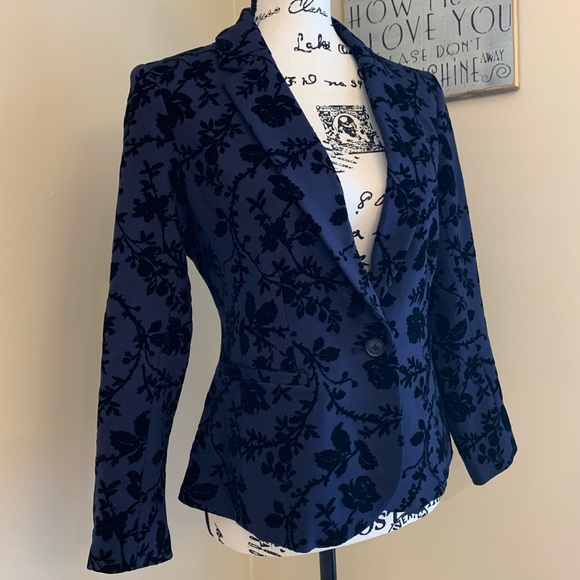 OLD NAVY CROPPED BLAZER NAVY BLACK VELVET FLORAL - Picture 2 of 13